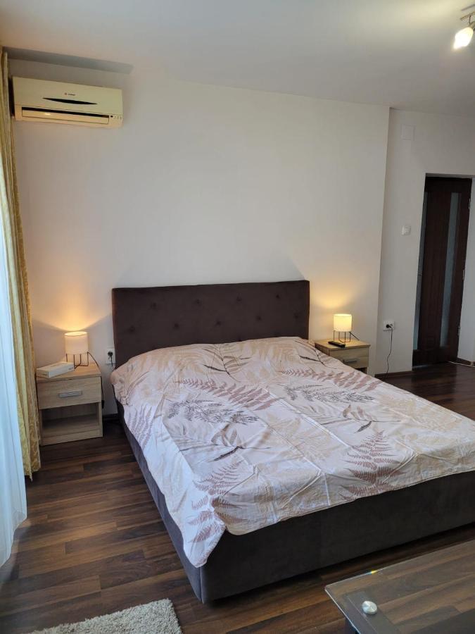 Peaceful Loft Apartment บูคาเรสต์ ภายนอก รูปภาพ